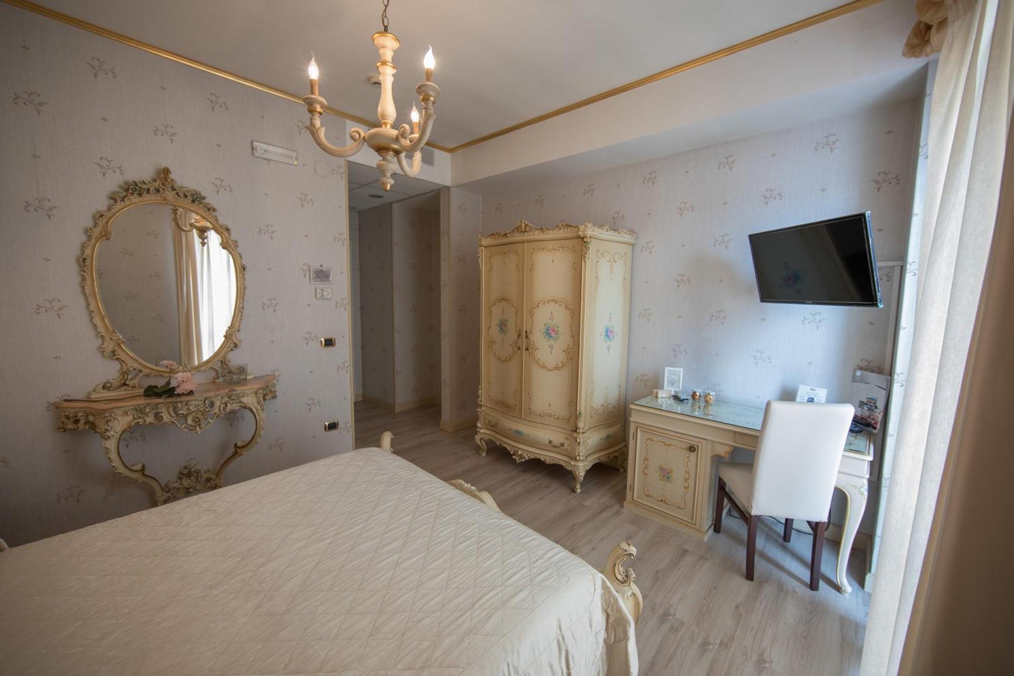 Hotel Imperiale Terzigno Bagian luar foto