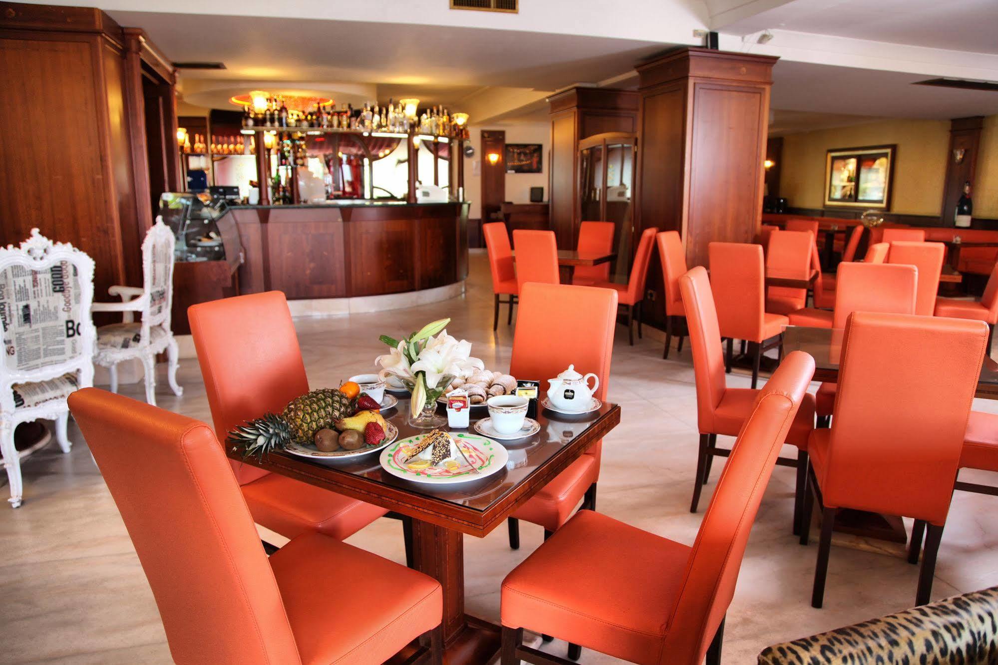 Hotel Imperiale Terzigno Bagian luar foto